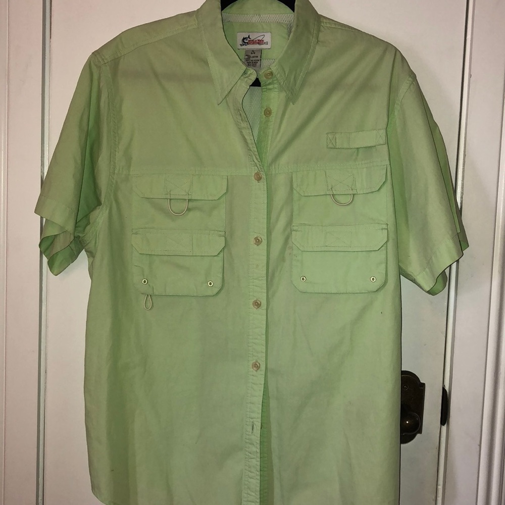 Bass Pro Shops Light Green Short Sleeve Button-Down Shirt
